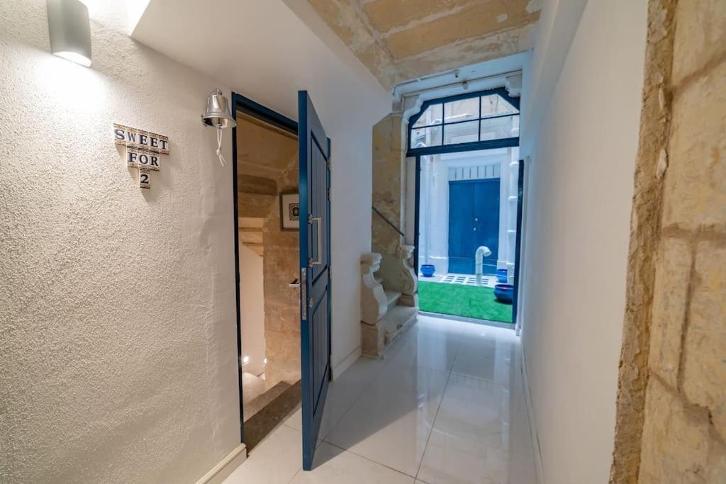 Dzc- Dazzle Den Apartment Valletta Exterior photo